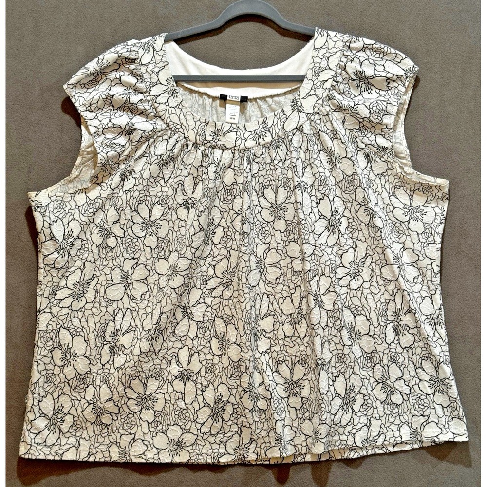 Studio 1940 Womens Plus Size 30/32 Floral Sleeveless Blouse Black White‎ 8624